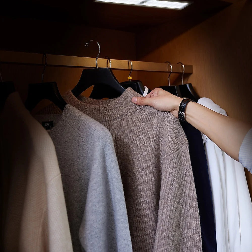 Stick-on Wireless LED Closet Light 2 x 46 Rechargeable