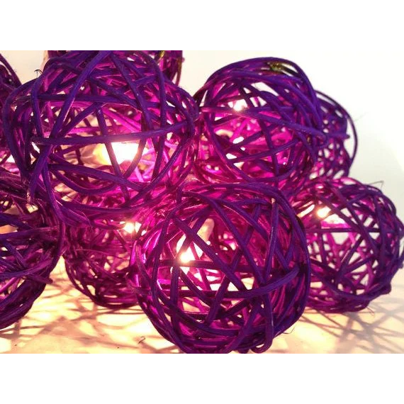 String Lights 20 LED Cassis Purple 5cm Rattan Cane Ball