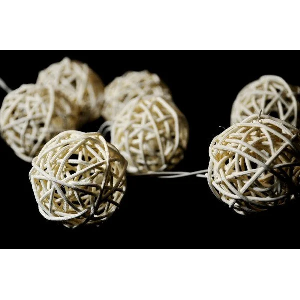 String Lights 20 LED Cream White 5cm Rattan Cane Ball