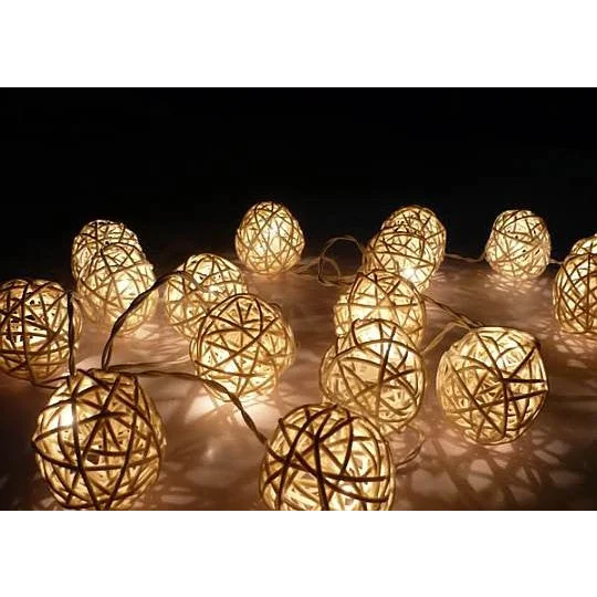 String Lights 20 LED Cream White 5cm Rattan Cane Ball