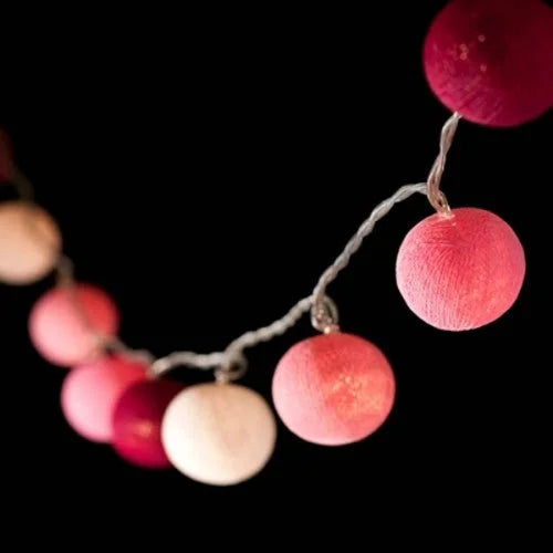 String Lights 20 LED Pink 5cm Cotton Ball Battery Powered