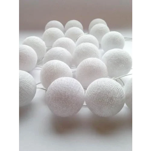 String Lights 20 LED White 5cm Cotton Ball Battery Powered