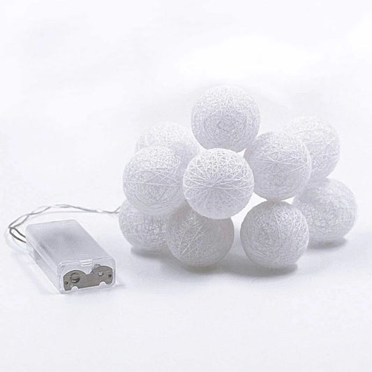 String Lights 20 LED White 5cm Cotton Ball Battery Powered