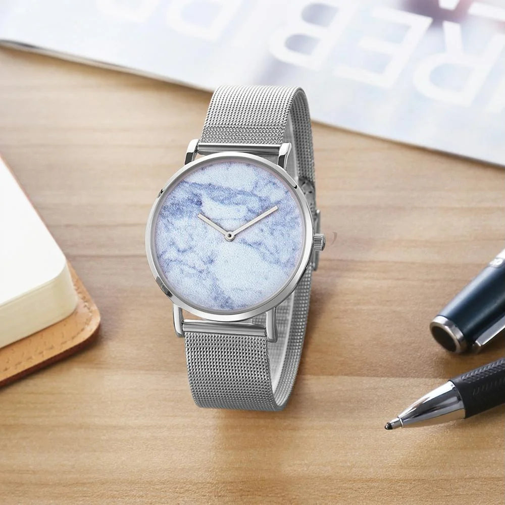 Stylish Men Quartz Watch with Stainless Steel Band - Round