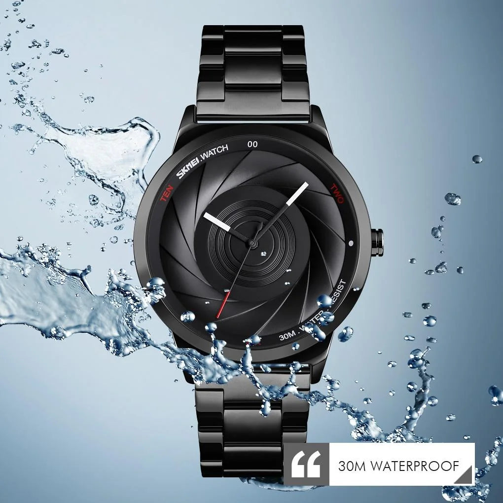 Stylish Waterproof Gold Quartz Watch for Men - Golden Black