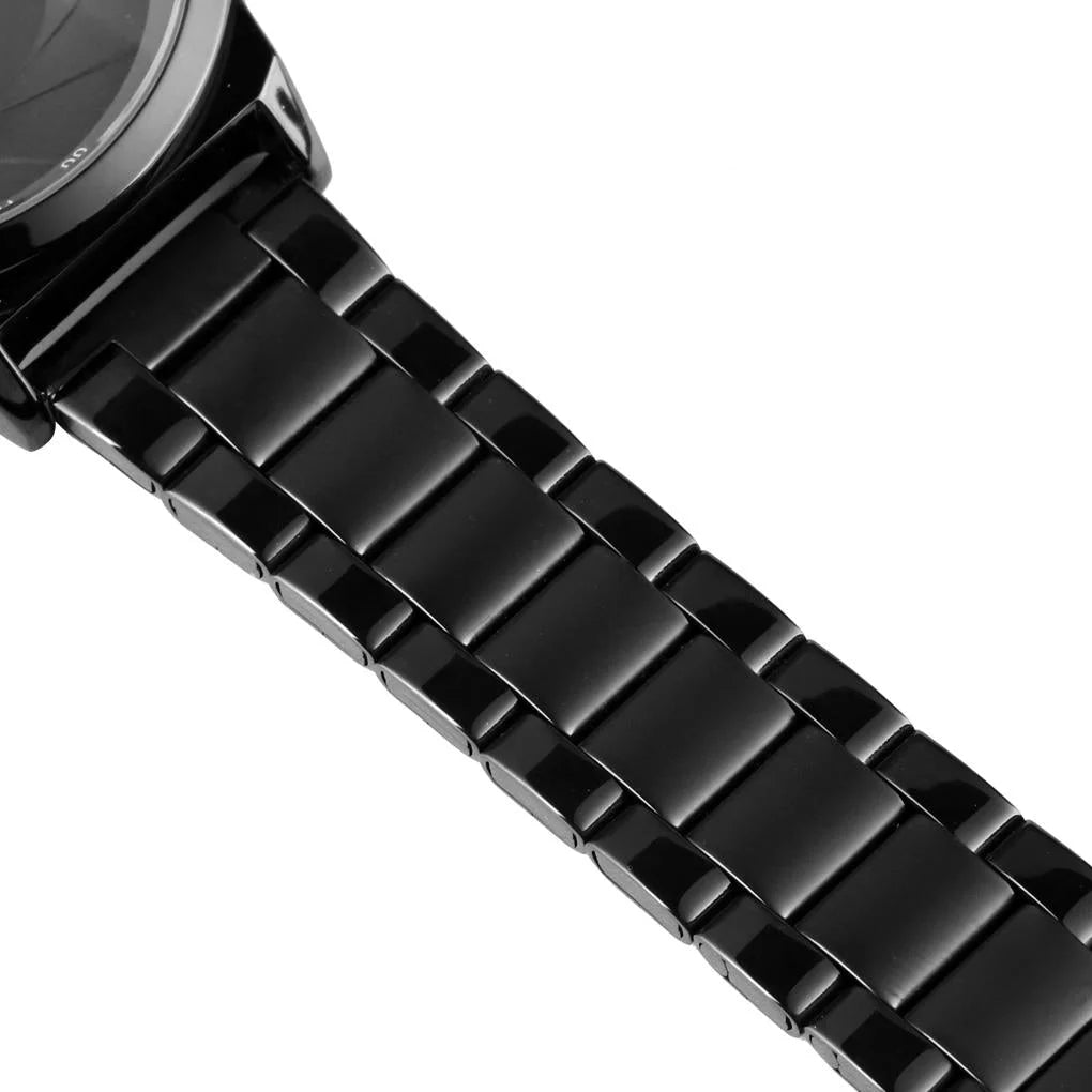 Stylish Waterproof Gold Quartz Watch for Men - Golden Black