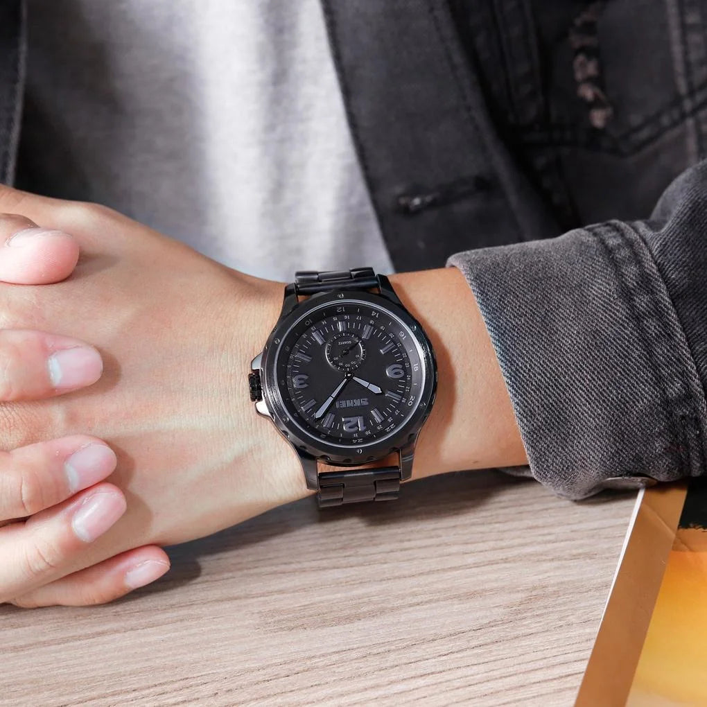 Stylish Waterproof Men Quartz Watch with Steel Band - Black