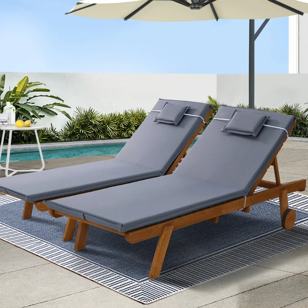Sun Lounger Wicker Lounge Day Bed with Wheels for Patio