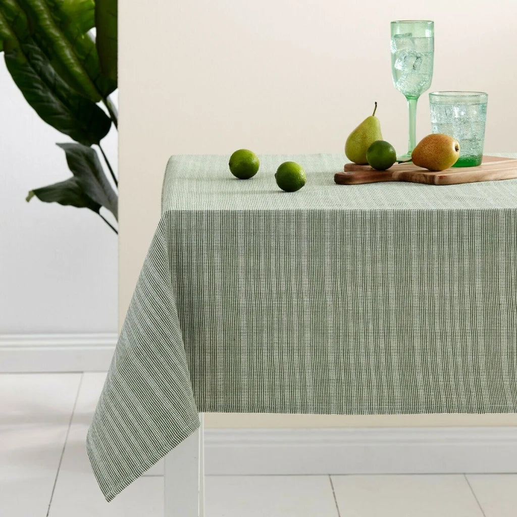 Tablecloth Ladelle Eco Cotton Rich 150x300 cm - Green