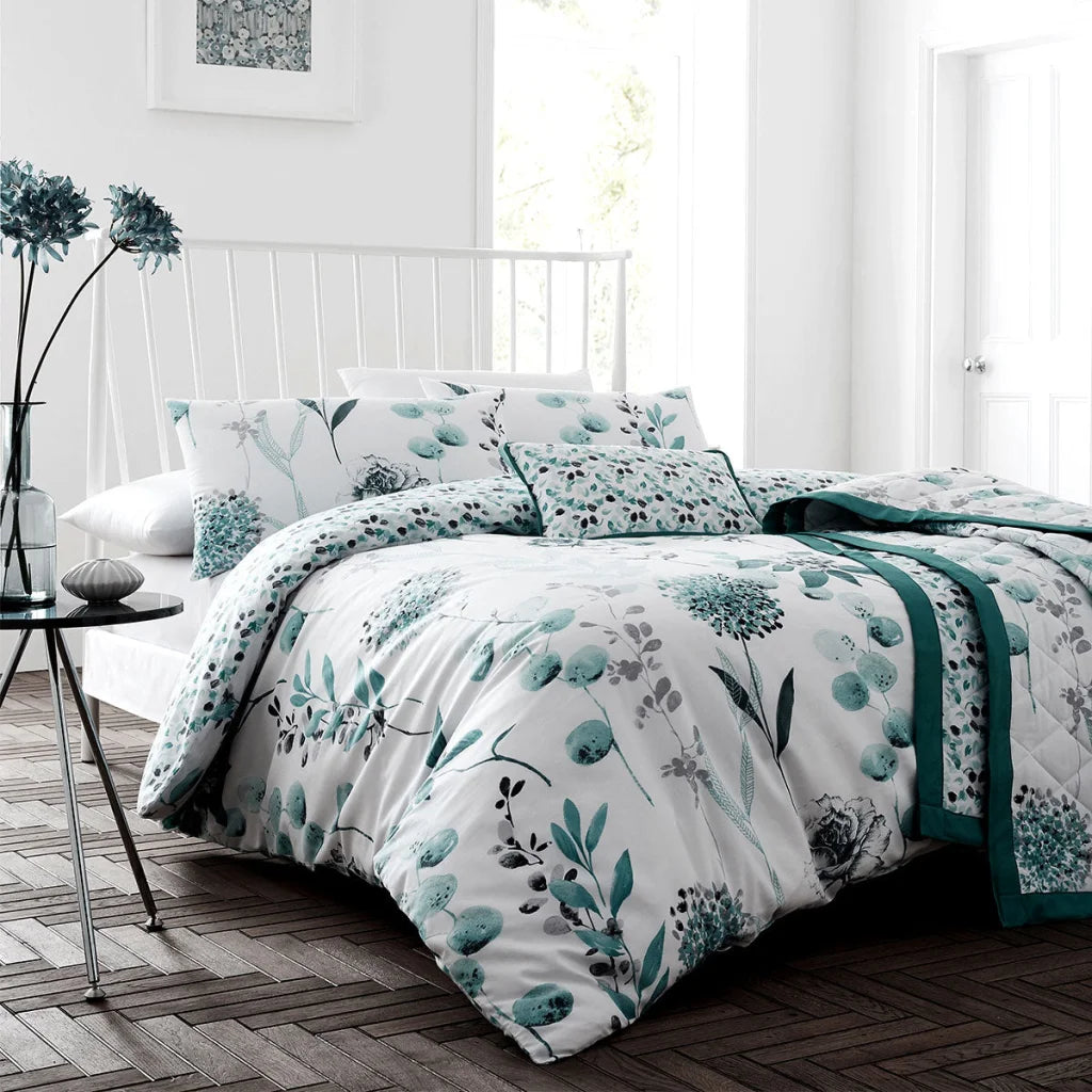 Teal Quilt Cover Set King - Ink Floral - Home & Garden