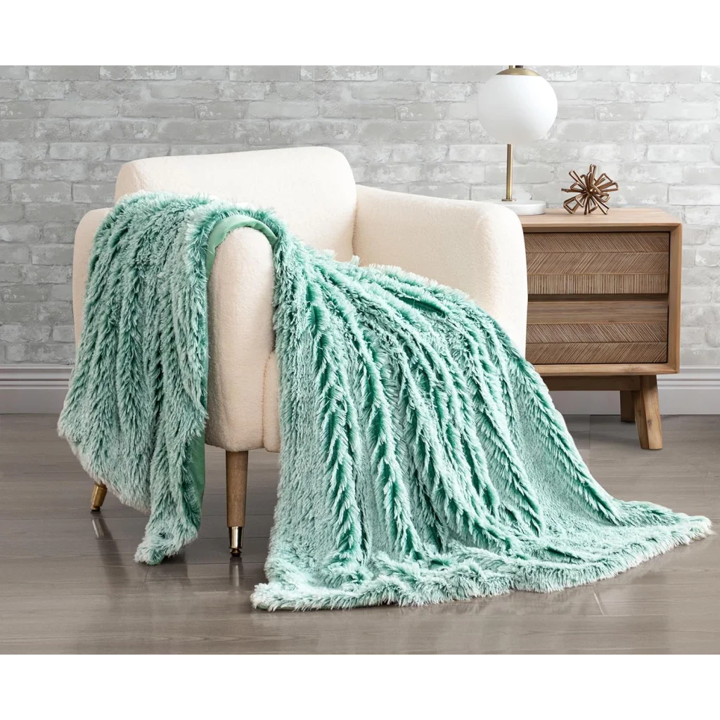 Throw Blanket Double Sided Faux Fur Shaggy - Emerald - Home