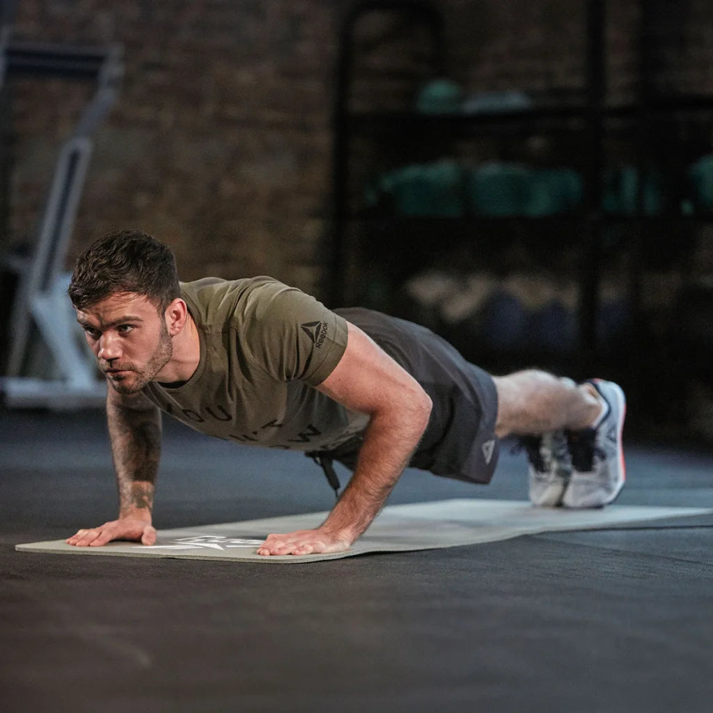 Training Mat 1.73m x 0.61m x 7mm Grey Reebok - Sports &