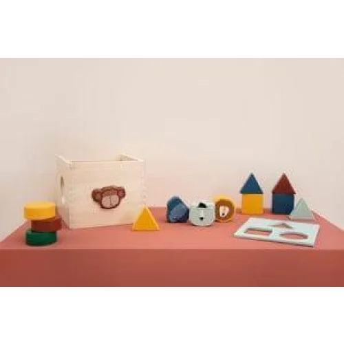 Trixie Wooden Shape Sorter-1973194236971061250