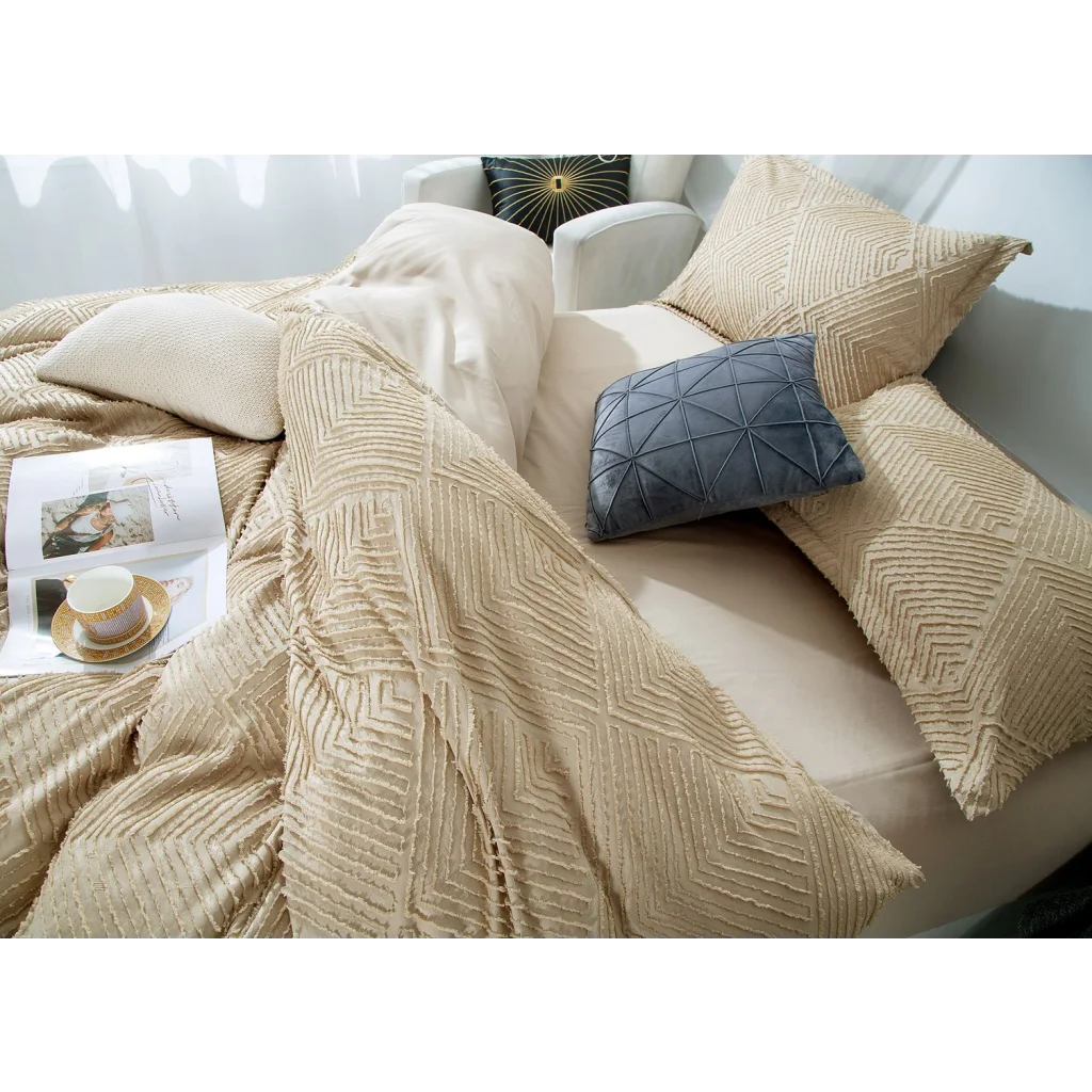 Tufted Textured Jacquard Quilt Cover Set Beige - Queen Size