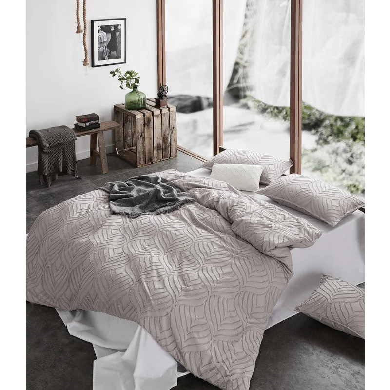 Tufted Ultra Soft Microfiber Quilt Cover Set - Queen Beige