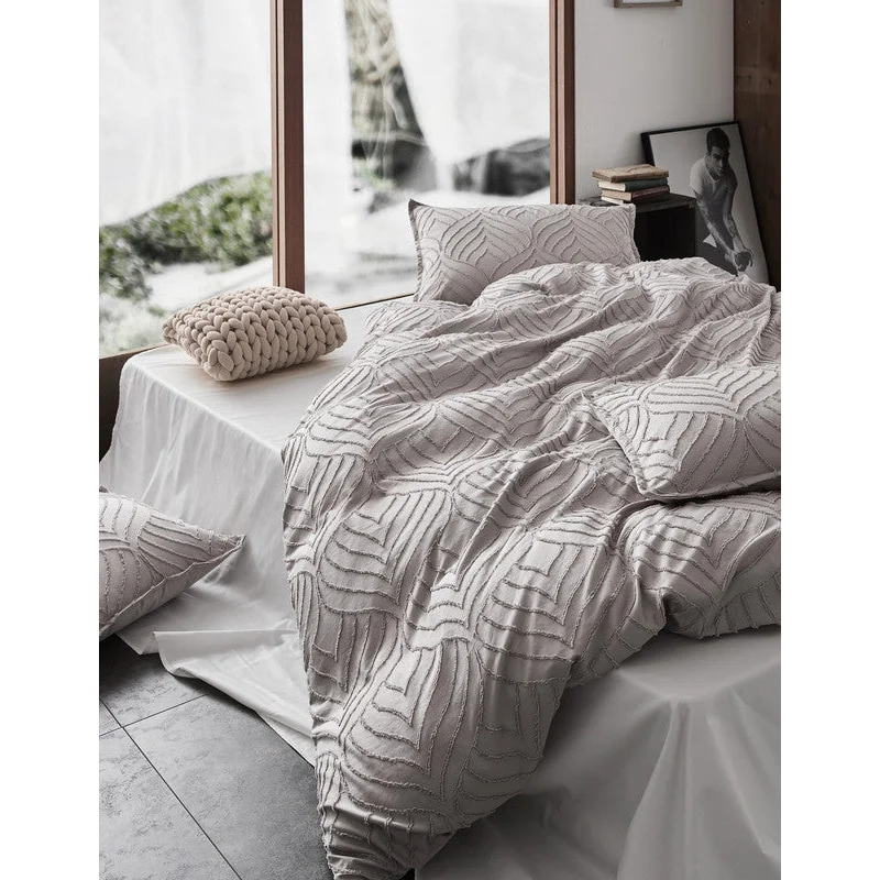 Tufted Ultra Soft Microfiber Quilt Cover Set - Queen Beige