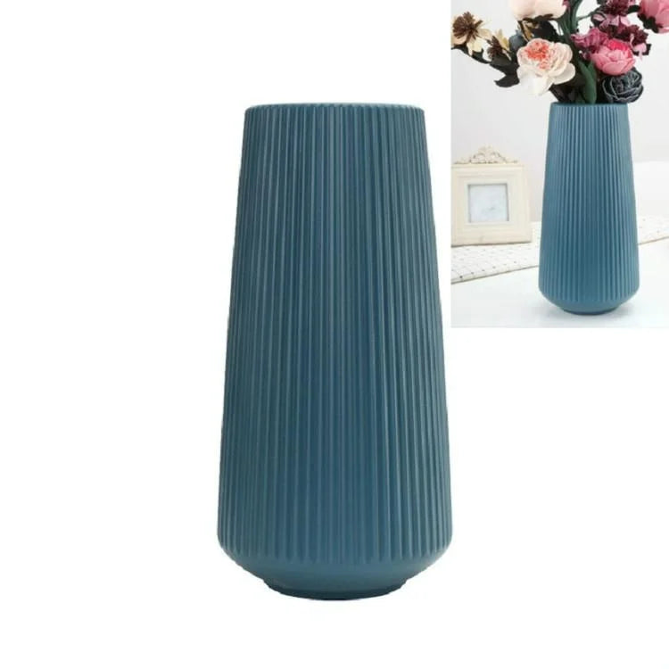 Versatile Plastic Flower Vase for Dry and Wet Arrangements