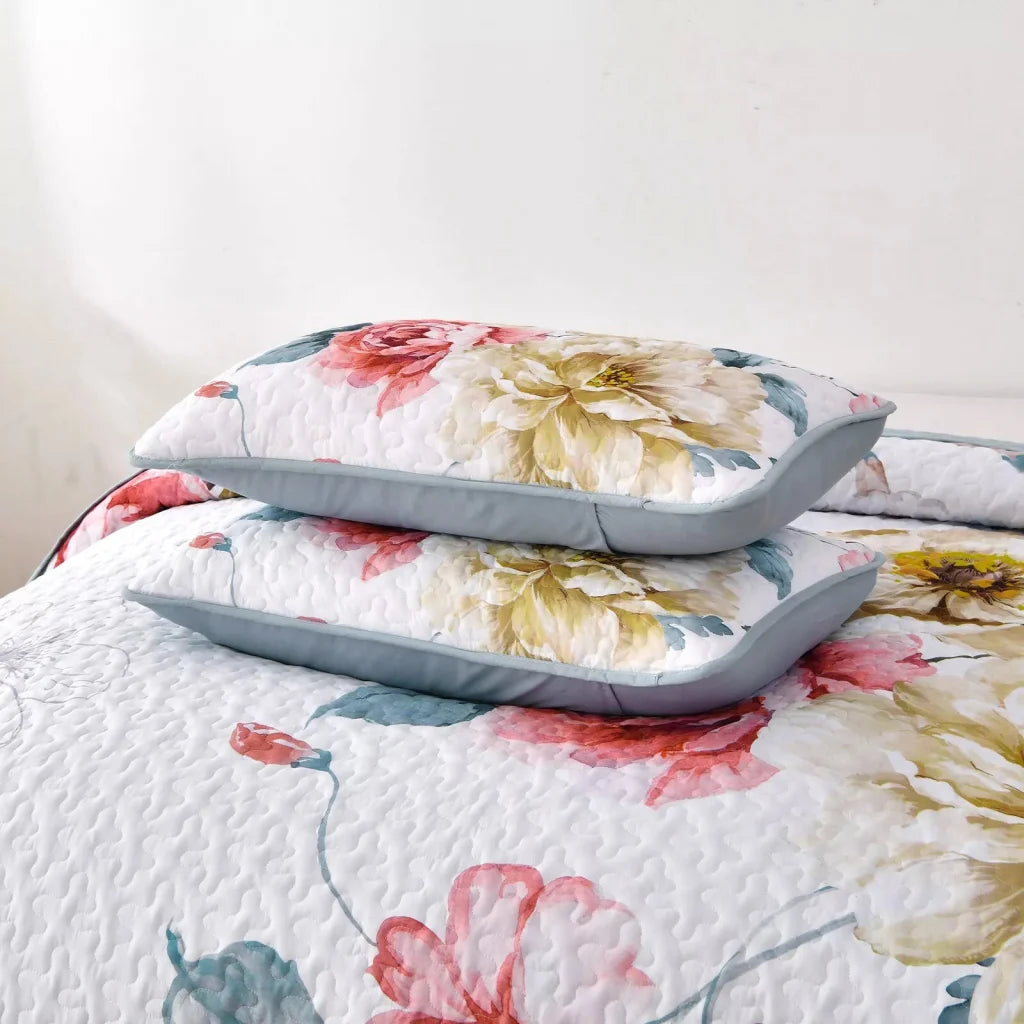 Vibrant Quilted Bedspread & Pillowcases Set - Add Color &