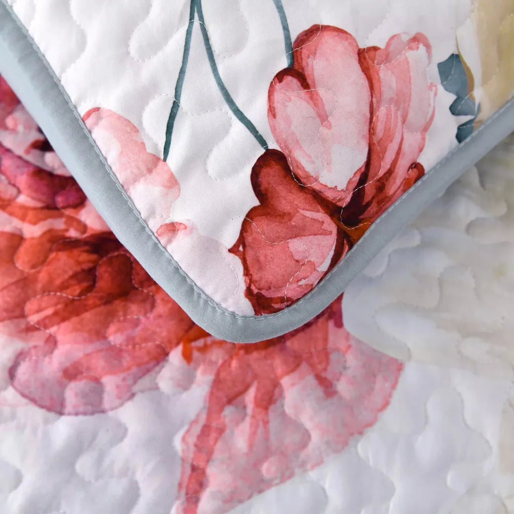 Vibrant Quilted Bedspread & Pillowcases Set - Add Color &