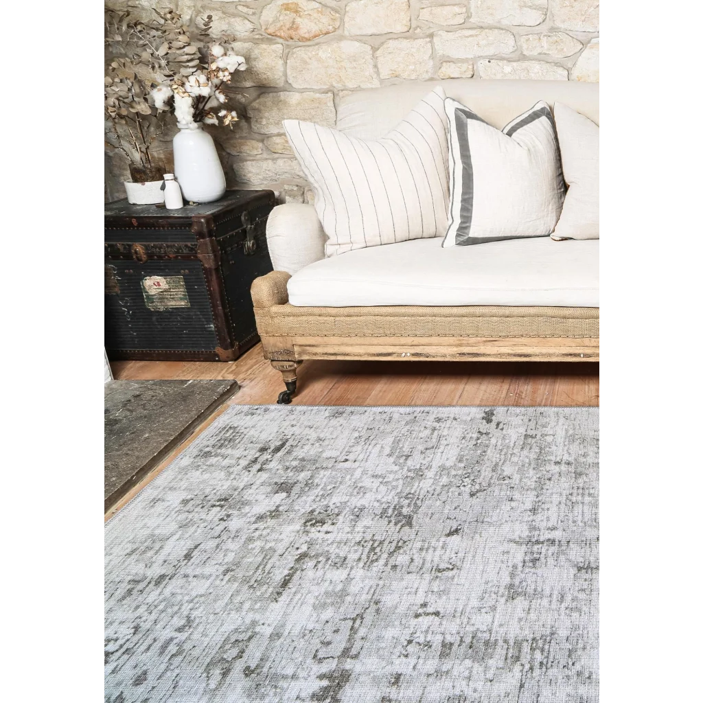 Vintage Crown Alfred Ivory Distressed Vintage Rug 280x380