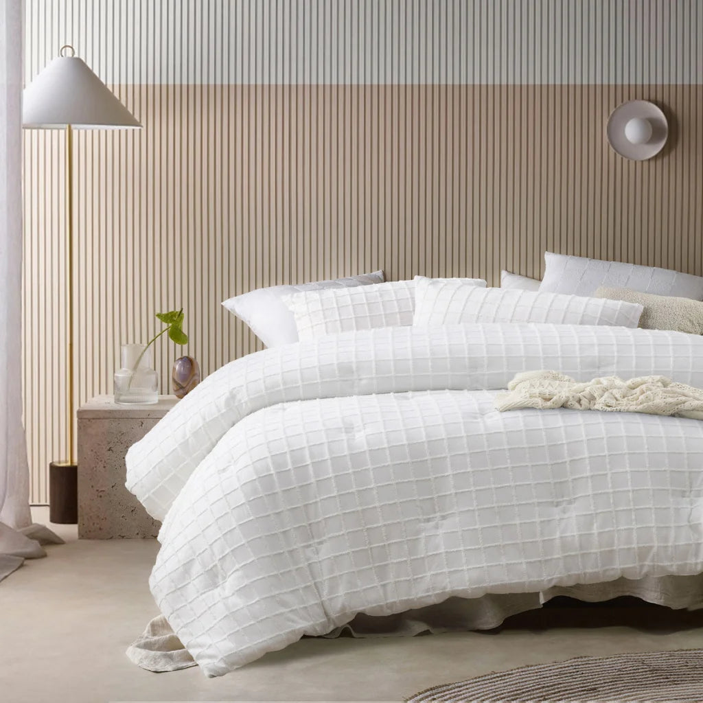 Vintage Design Homewares Parquet White Comforter Set