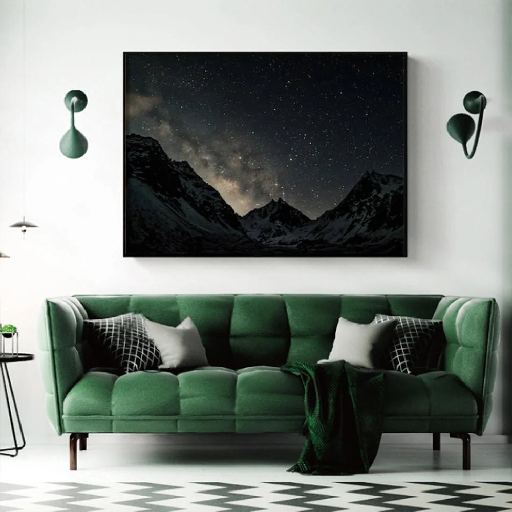 Wall Art Night Court 50x70cm Black Frame Canvas - Home &