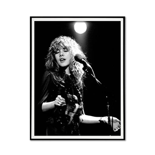 Wall Art Young Stevie Nicks in Concert Poster 60x90CM Black