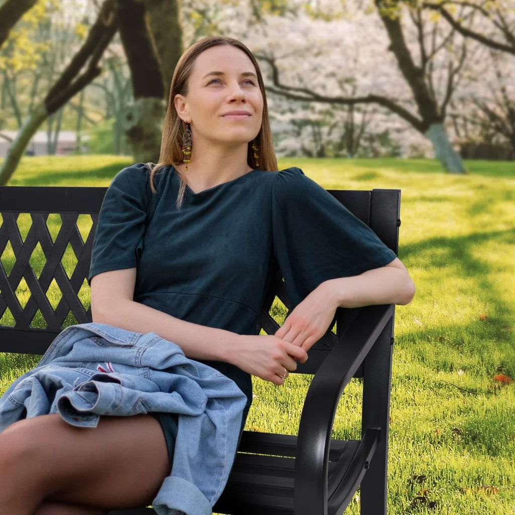 Wallaroo Steel Outdoor Garden Bench - Lattice - Furniture >