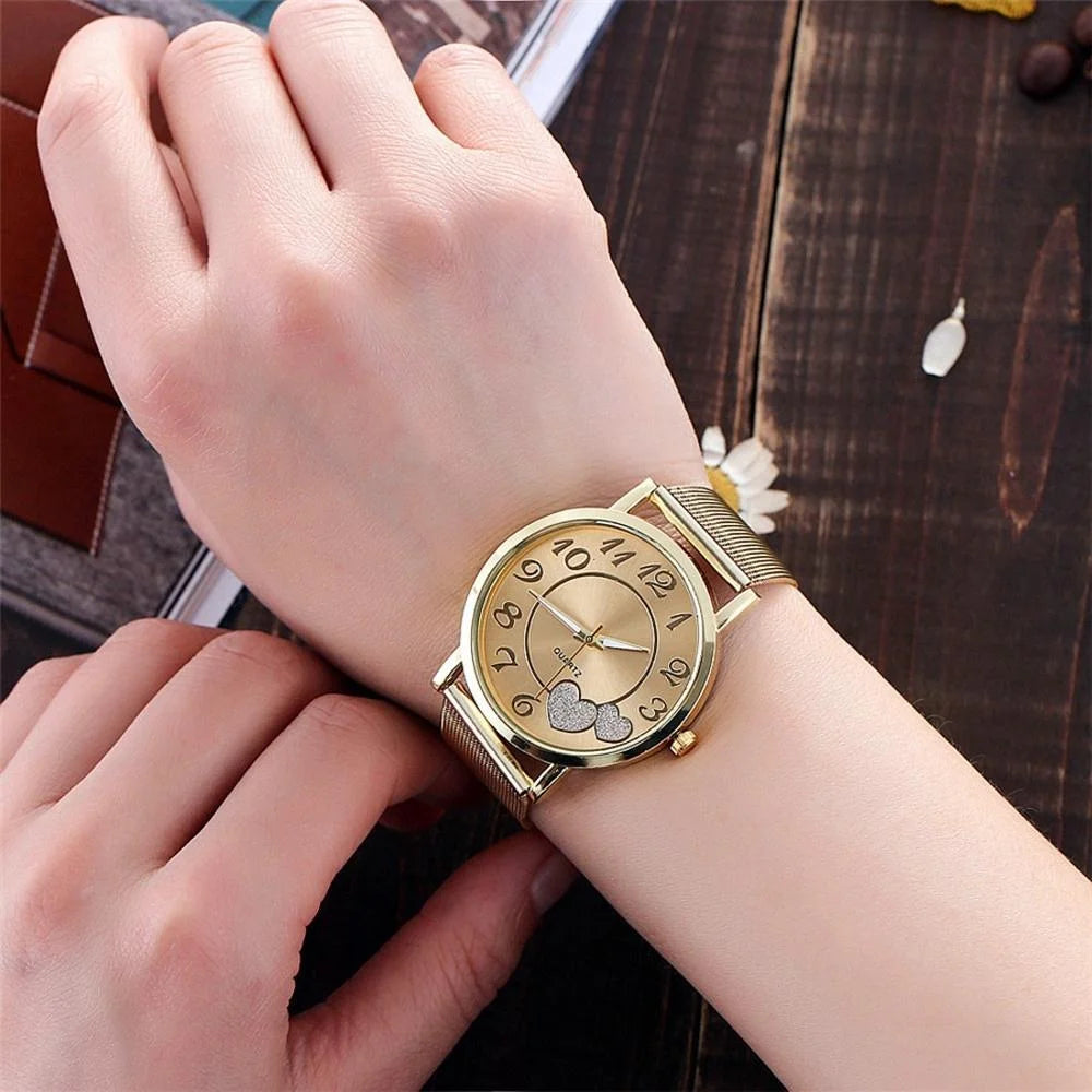 Women Double Heart Mesh Belt Watch - Golden Alloy - Fashion