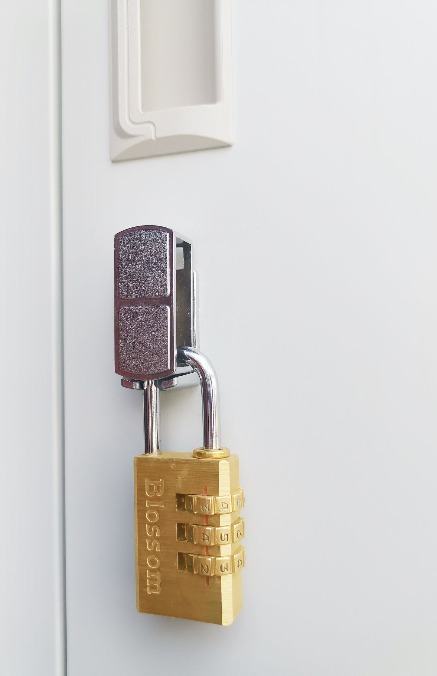 Padlock-operated lock 4 Door Locker for Office Gym Grey - image5